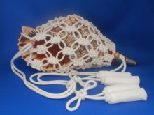 他の写真1: 法螺貝用　房付最高級網袋（雅）白色　七宝結び　サイズ　［特大］